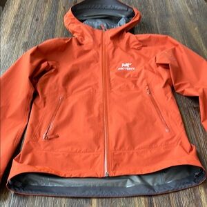Arc'teryx Women’s Zeta SL Rain Jacket Sz S